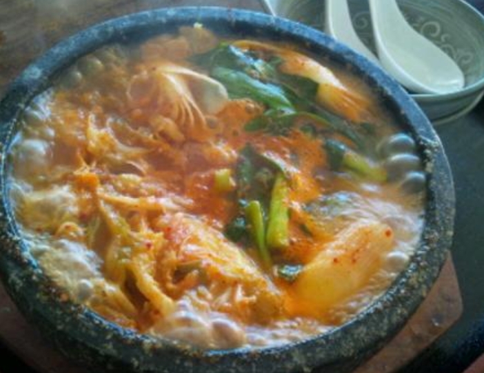 よしじろうラーメン（由次郎ラーメン） - suocca